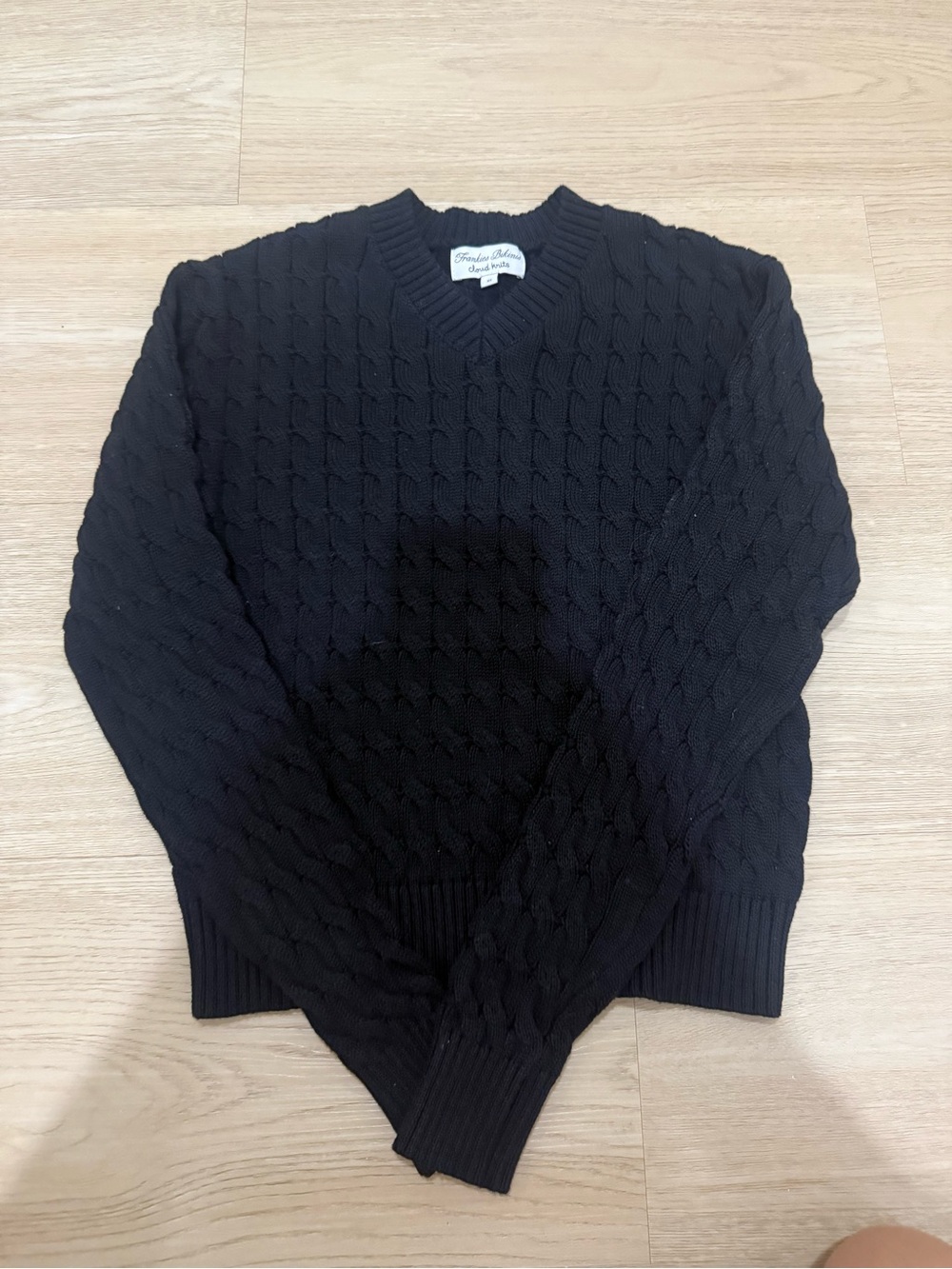 Frankie's Bikinis Black Cable-Knit V-Neck Sweater - WOMEN New without tags